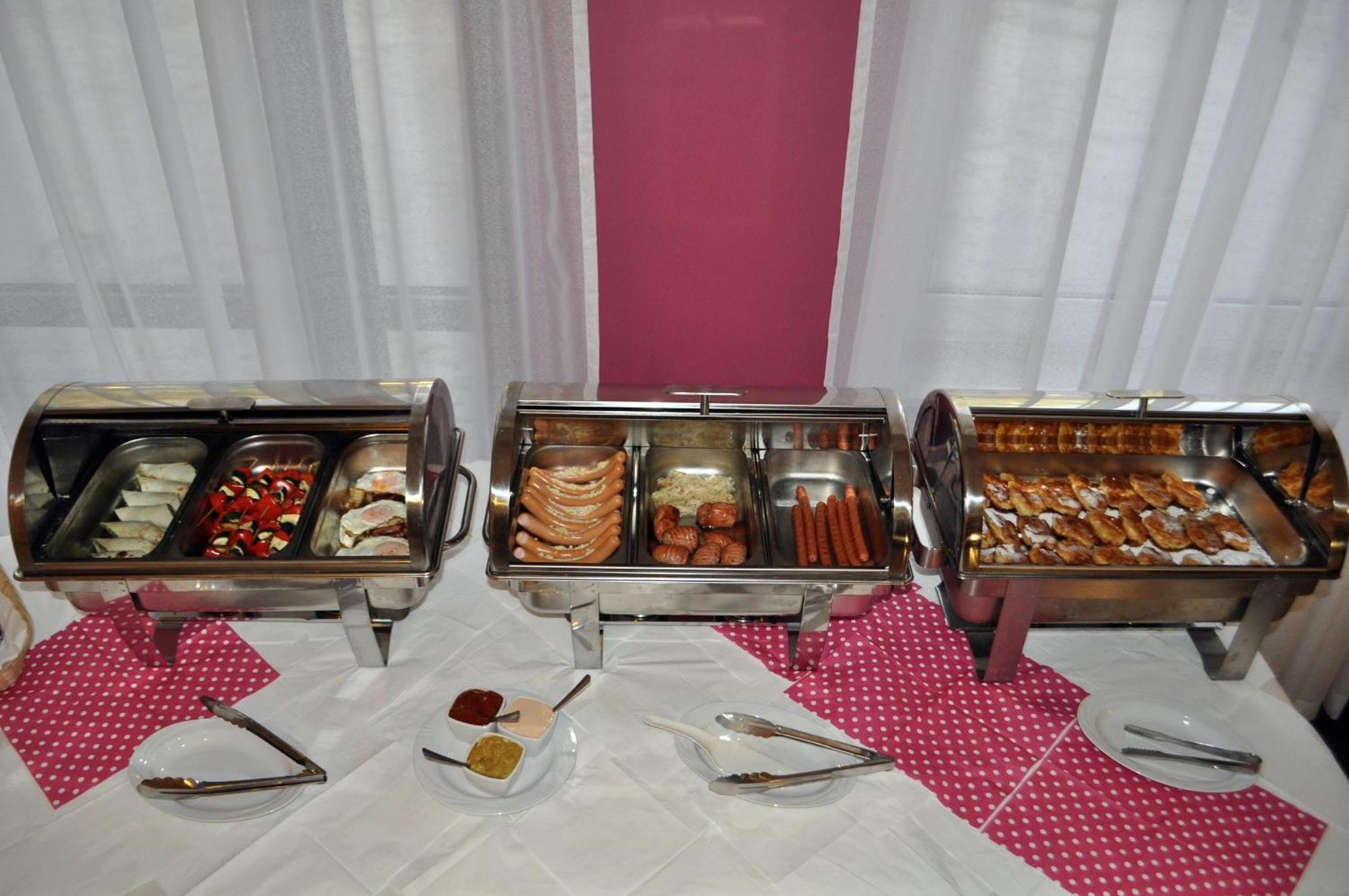 Hotel Platinum Hrubieszow Extérieur photo