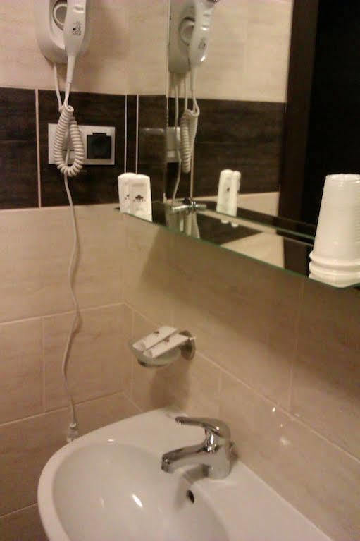Hotel Platinum Hrubieszow Extérieur photo