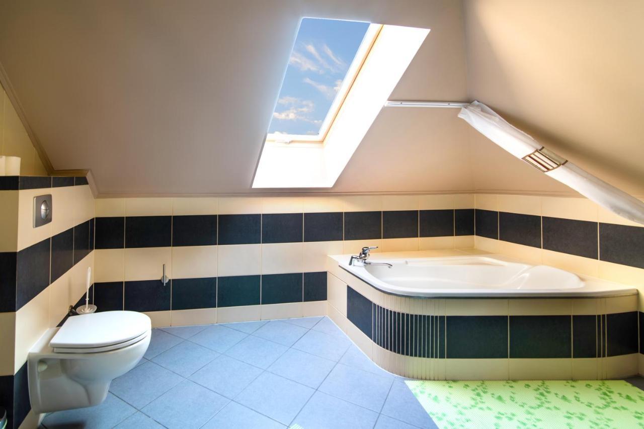 Hotel Platinum Hrubieszow Extérieur photo