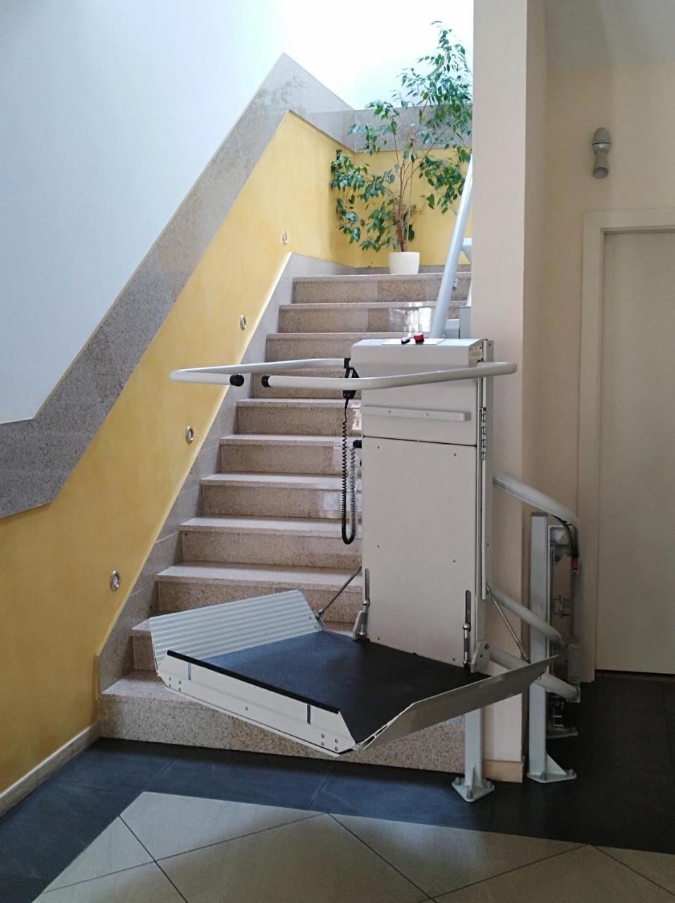 Hotel Platinum Hrubieszow Extérieur photo